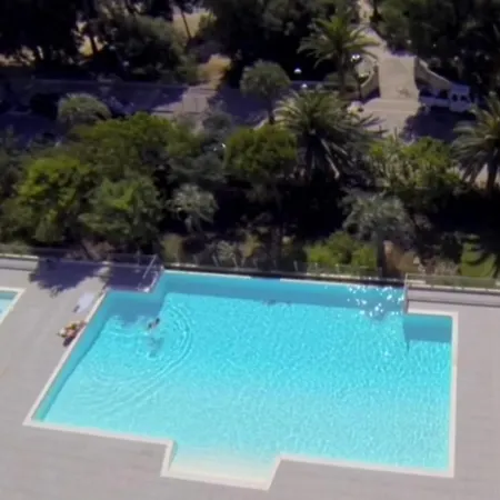 Daire Standing - T2 Terrace With Pool Fréjus
