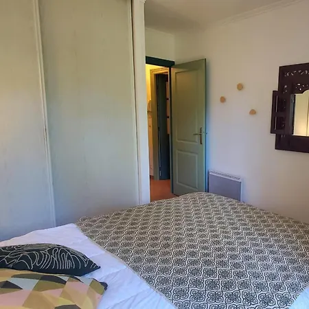 Standing - T2 Terrace With Pool * Fréjus